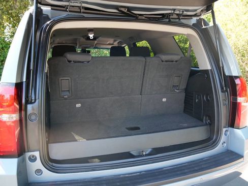 Used 2016 Chevrolet Tahoe LS image 22