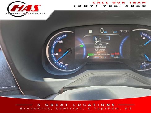 Used 2023 Toyota RAV4 LE AWD/4WD image 11