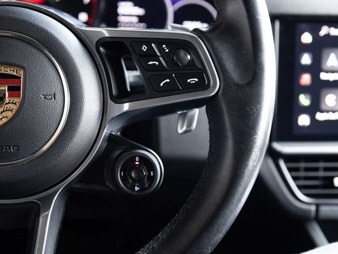 Certified 2023 Porsche Cayenne Coupe AWD/4WD image 16