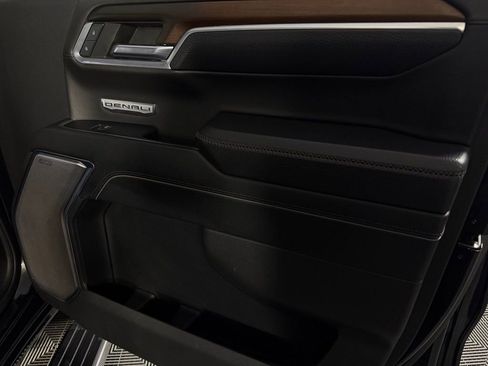 Used 2024 GMC Sierra 1500 Denali image 33