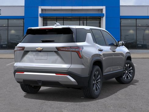 New 2026 Chevrolet Equinox LT image 4