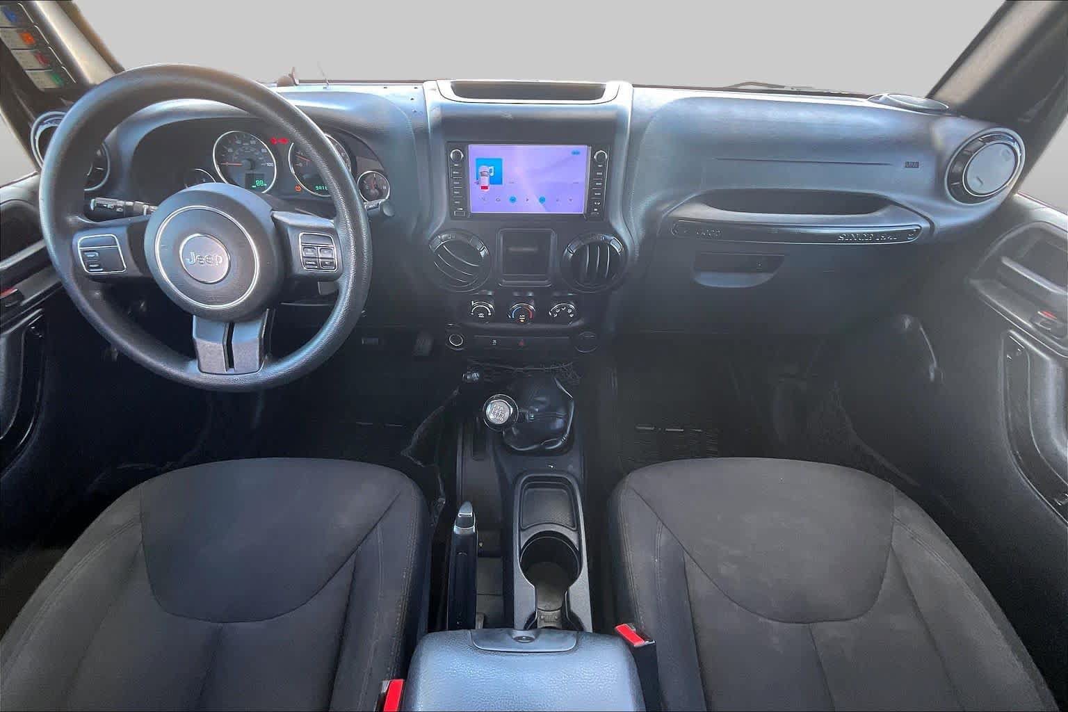 Used 2015 Jeep Wrangler Unlimited Sport AWD/4WD image 14