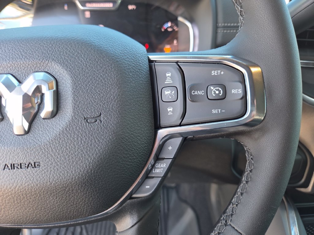 New 2027 RAM 3500 Laramie AWD/4WD image 34