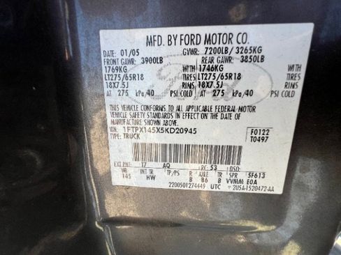 Used 2005 Ford F150 Lariat image 9