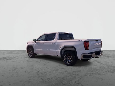 Used 2026 GMC Sierra 1500 SLE AWD/4WD image 6
