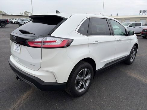 Used 2024 Ford Edge SEL w/ Convenience Package AWD/4WD image 5