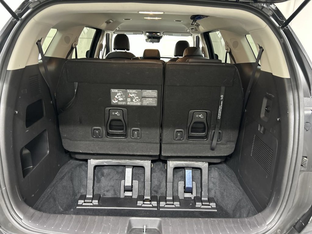 Certified 2026 Kia Carnival FWD image 23