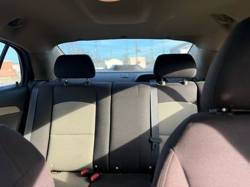 Used 2010 Chevrolet Malibu LT w/ Power Convenience Package image 13
