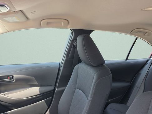 Used 2026 Toyota Corolla LE image 20