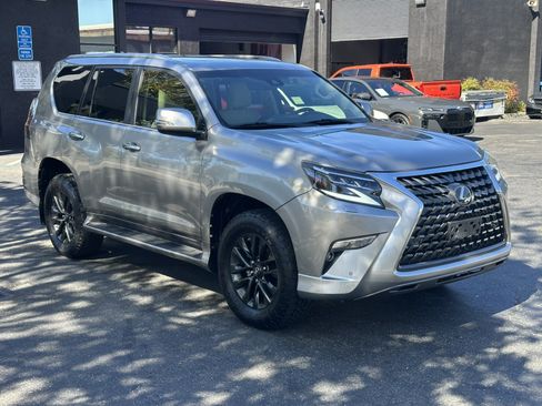 Used 2020 Lexus GX 460 Premium AWD/4WD image 7