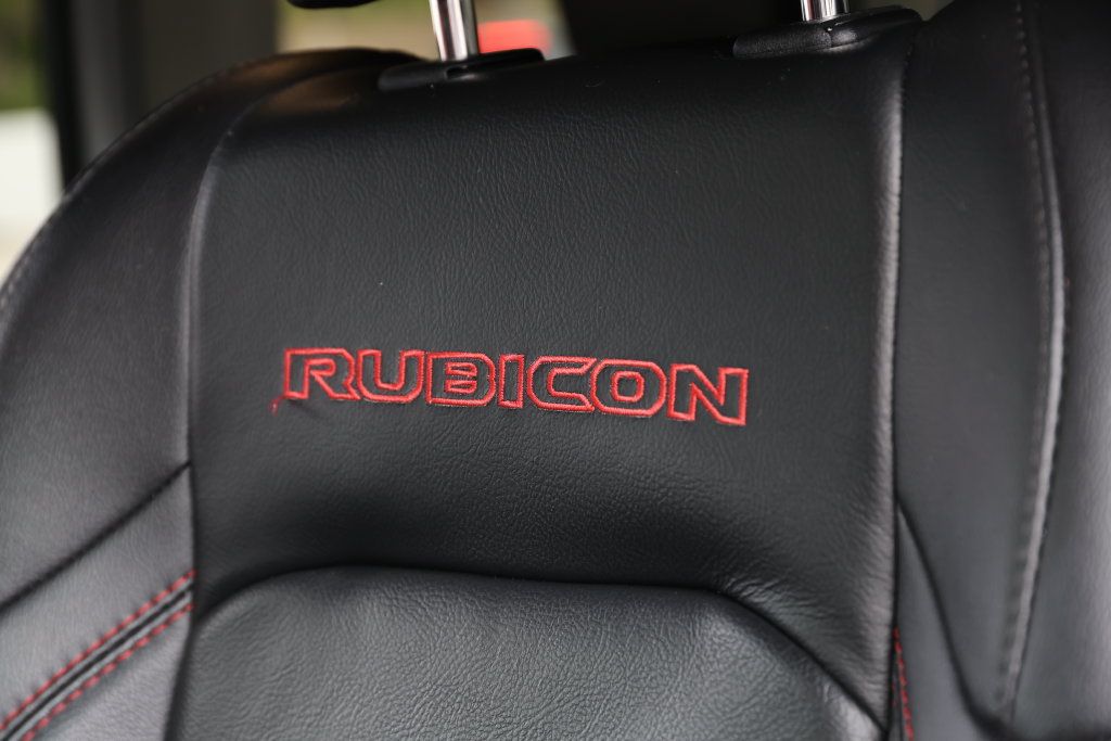 Used 2019 Jeep Wrangler Unlimited Rubicon AWD/4WD image 16