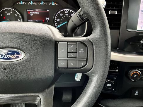 Used 2023 Ford F150 XLT AWD/4WD image 13