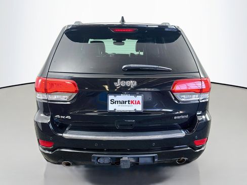 Used 2018 Jeep Grand Cherokee Overland AWD/4WD image 6