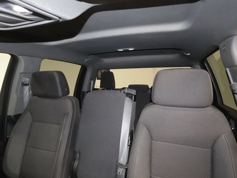 Used 2024 Chevrolet Silverado 2500 Custom w/ Custom Convenience Package AWD/4WD image 17