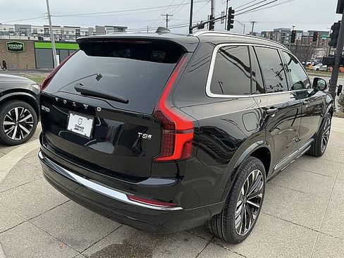New 2026 Volvo XC90 T8 Plus w/ Protection Package image 6