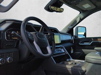 New 2026 GMC Sierra 2500 Denali w/ Denali Reserve Package AWD/4WD video 3
