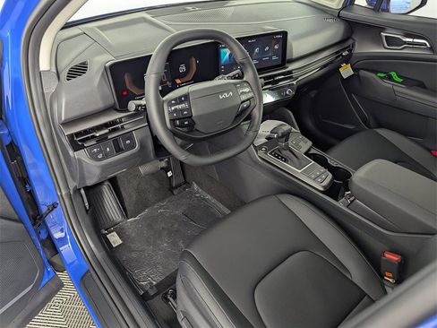New 2026 Kia Sportage EX image 11