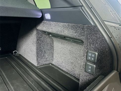 Used 2021 Land Rover Range Rover Westminster Edition image 28