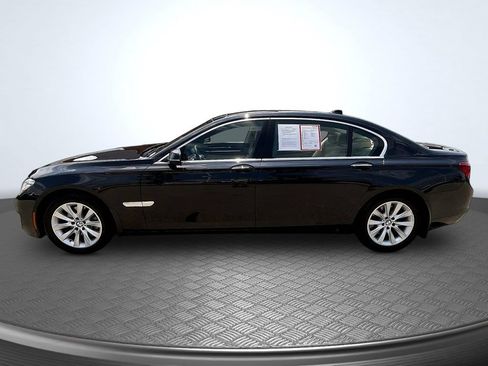 Used 2015 BMW 740Li xDrive AWD/4WD image 9