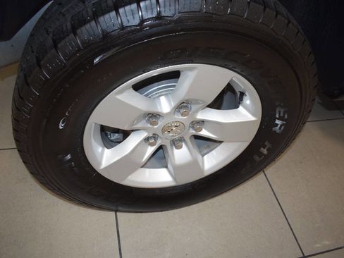 Used 2016 RAM 1500 Tradesman w/ Popular Equipment Group image 16