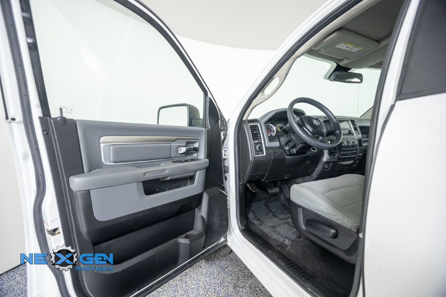 Used 2019 RAM 1500 Tradesman w/ Popular Equipment Group AWD/4WD image 10