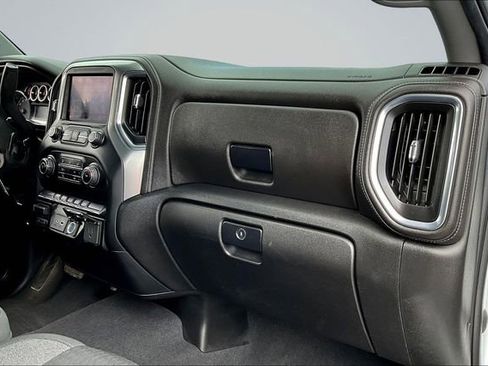 Used 2022 Chevrolet Silverado 2500 LT image 25