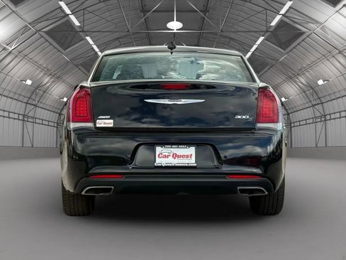 Used 2015 Chrysler 300 S w/ 300S Premium Group image 6