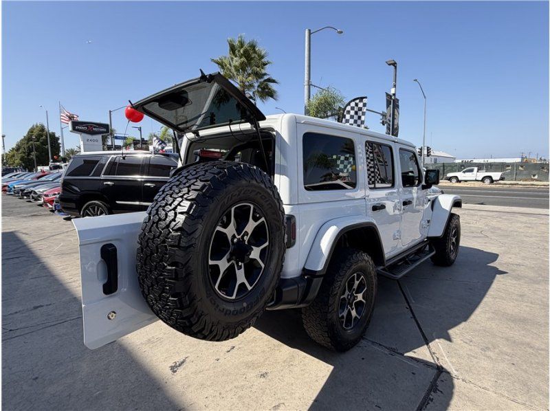 Used 2018 Jeep Wrangler Unlimited Rubicon AWD/4WD image 27