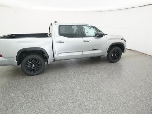 New 2026 Toyota Tundra Limited AWD/4WD image 19