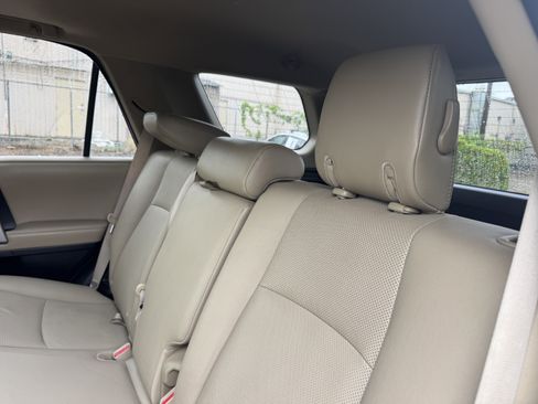 Used 2017 Toyota 4Runner Limited AWD/4WD image 16