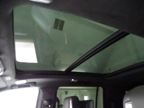 Certified 2025 Cadillac Escalade ESV Sport Platinum w/ LPO, ONYX Package AWD/4WD image 12