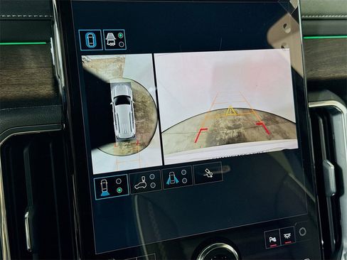 New 2026 GMC Acadia Denali Ultimate w/ LPO, Floor Liner Package image 9