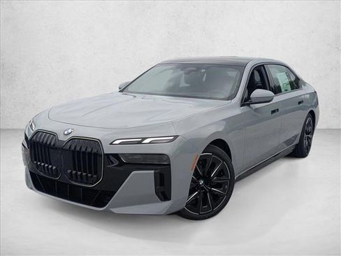 New 2026 BMW 760i xDrive AWD/4WD image 1