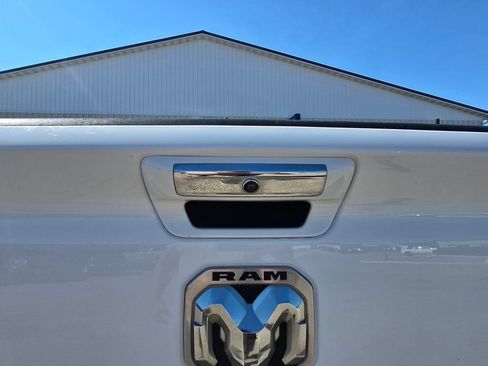 Used 2020 RAM 1500 Big Horn AWD/4WD image 9