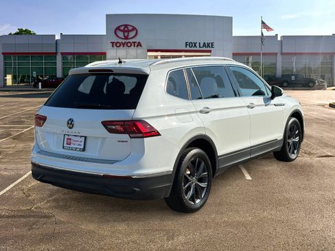 Used 2023 Volkswagen Tiguan SE AWD/4WD image 5