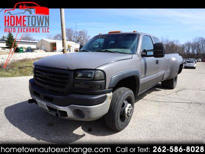 Used 2004 GMC Sierra 3500 4x4 Extended Cab w/ Heavy-Duty Power Package
