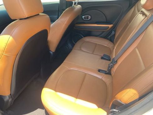 Used 2015 Kia Soul ! w/ Sun & Sound Package FWD image 22