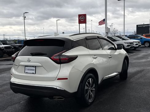 Used 2020 Nissan Murano S image 3