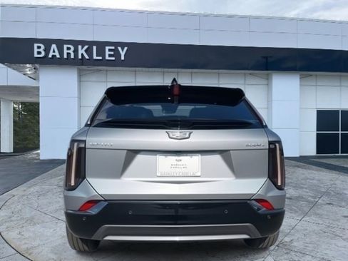 New 2026 Cadillac Optiq Sport 1 image 6