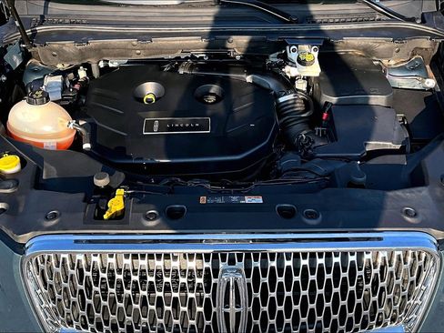 Used 2019 Lincoln MKC Reserve image 33