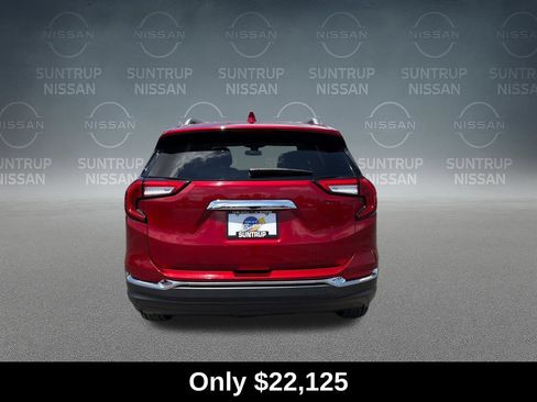 Used 2023 GMC Terrain SLT FWD image 4