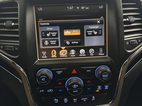 Used 2016 Jeep Grand Cherokee Limited 75th Anniversary AWD/4WD image 23