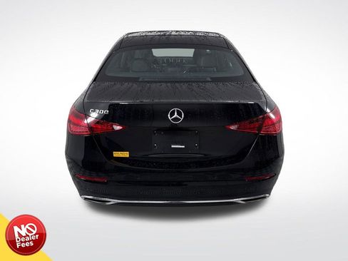 Used 2025 Mercedes-Benz C 300 Sedan image 4