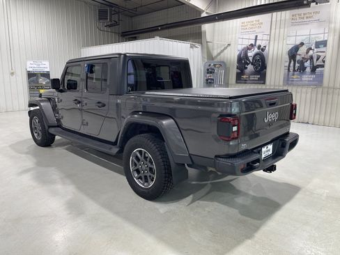 Used 2021 Jeep Gladiator Overland w/ Popular Equipment Package AWD/4WD image 6