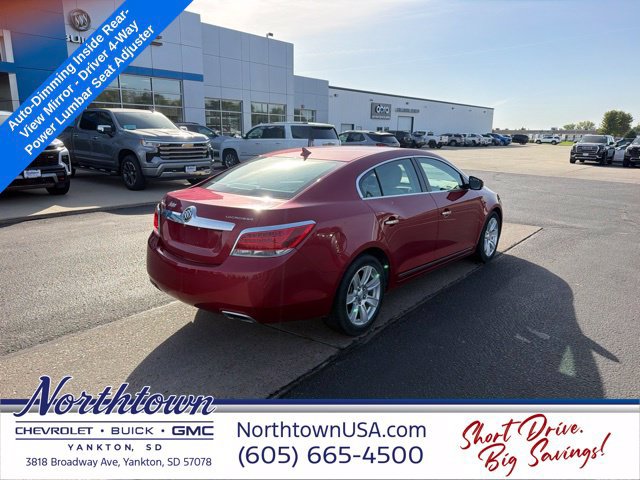 Used 2012 Buick LaCrosse Premium w/ Entertainment Package FWD image 9