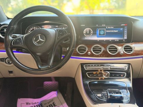 Used 2017 Mercedes-Benz E 300 image 15