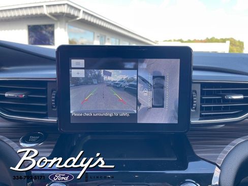 Used 2022 Ford Explorer Limited image 6