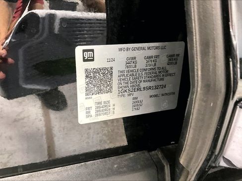 Used 2025 GMC Yukon Denali Ultimate AWD/4WD image 43