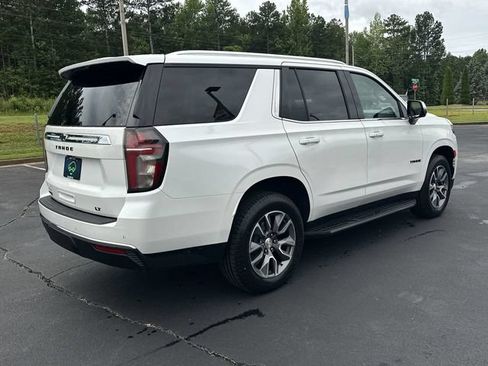 Certified 2022 Chevrolet Tahoe LT w/ Luxury Package AWD/4WD image 8