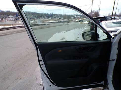 New 2026 Subaru Forester Wilderness w/ Wilderness Plus Package AWD/4WD image 12